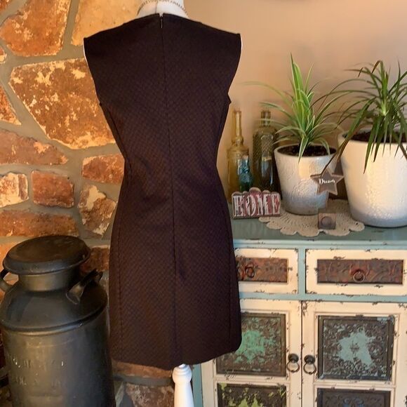 Natori Sleeveless Black Checked Dress - Picture 5 of 10